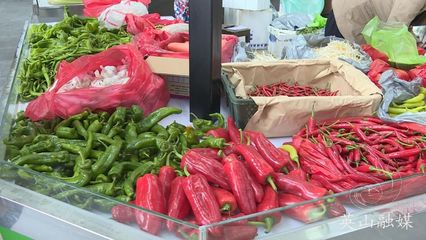 【奮進新征程 建功新時代】高顏值 人氣旺 英山農產品批發大市場今日正式開業 開啟食用農產品流通新篇章